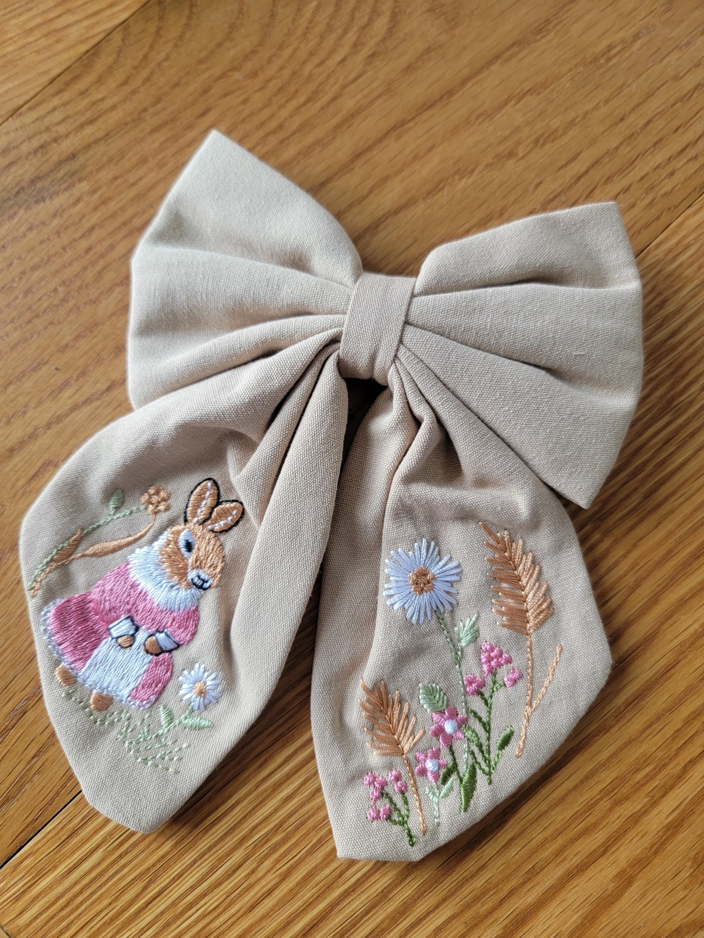 Beige Embroidered‎ Bunny Bow Hair Clip - Kids Accessories NWOT